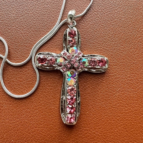 Pink & Silvertone 20” Cross Necklace - New - Picture 2 of 3